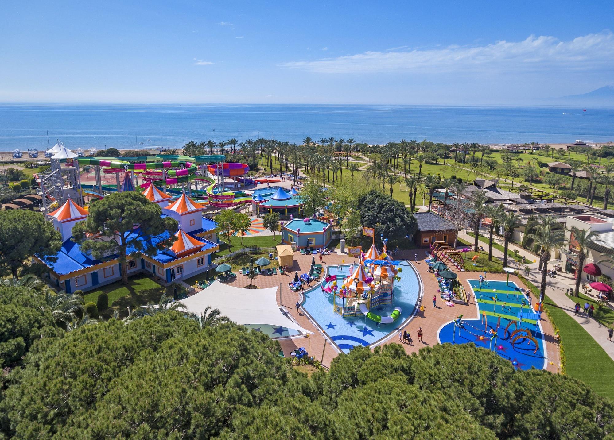 Ic Hotels Green Palace - Kids Concept Antalya Kültér fotó Aerial view of the park