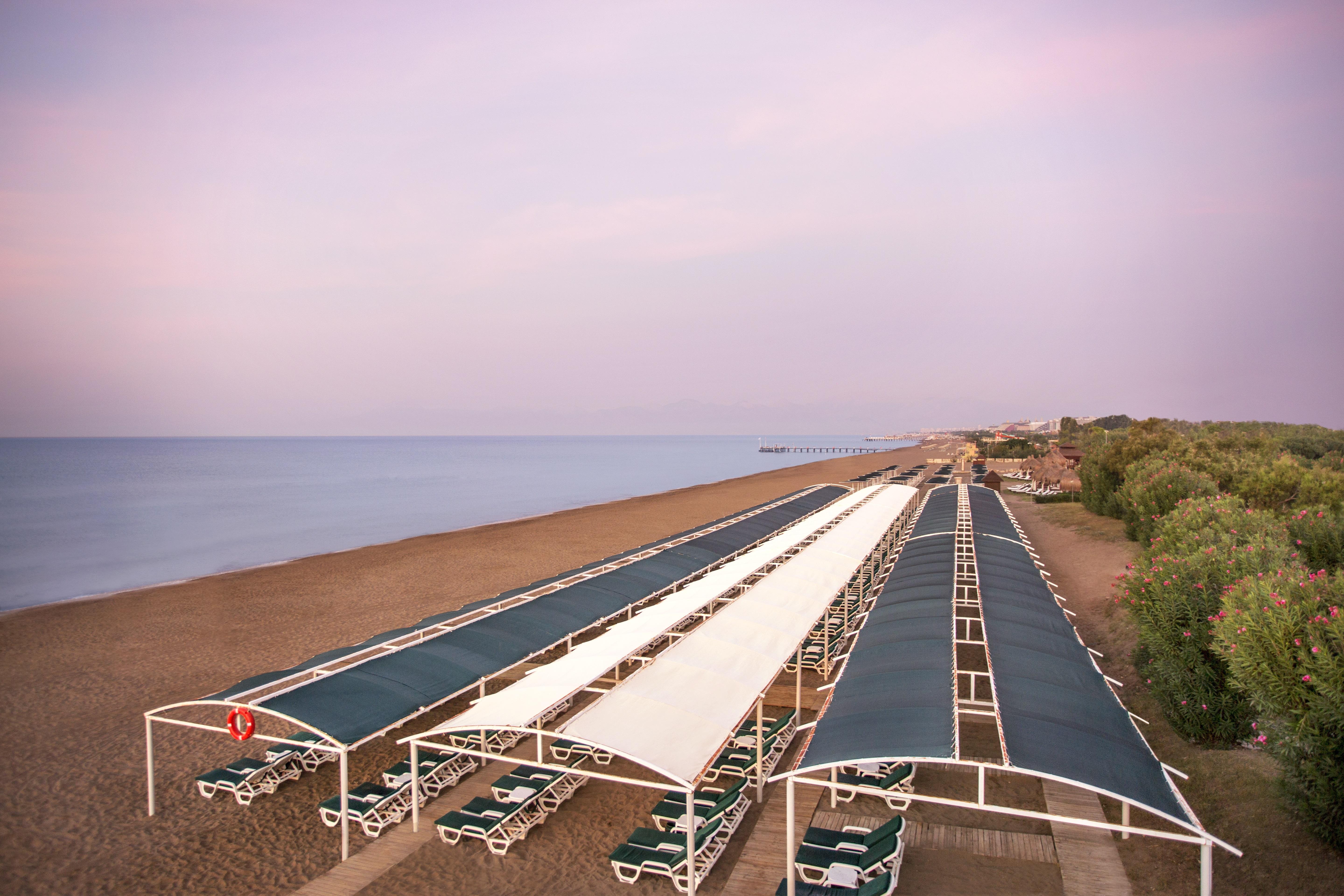 Ic Hotels Green Palace - Kids Concept Antalya Kültér fotó The beach of the resort