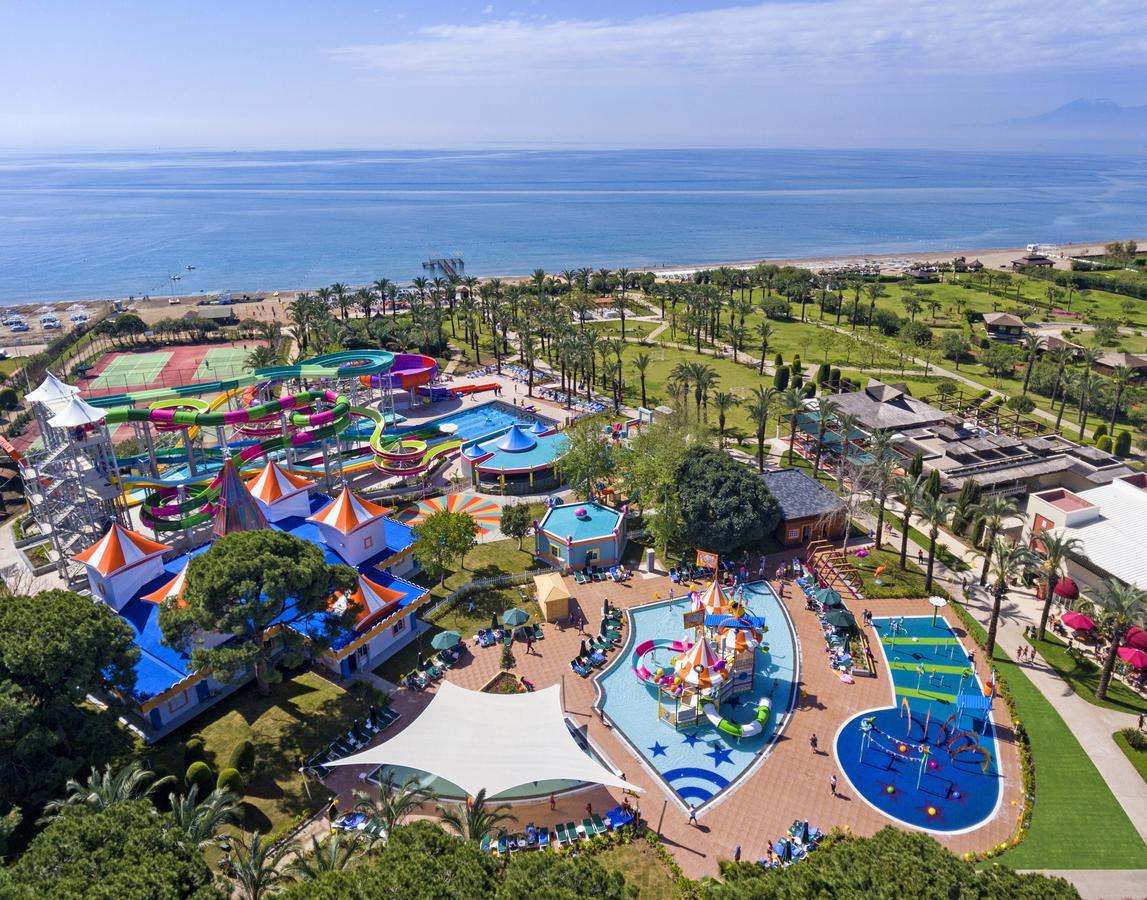 Ic Hotels Green Palace - Kids Concept Antalya Kültér fotó Aerial view of the park